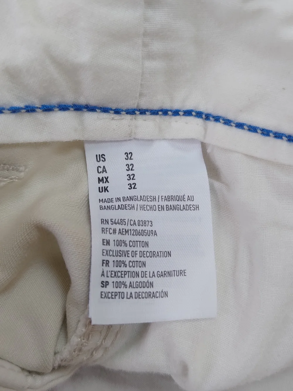 American Eagle Outfitters Longboard Beige Khaki Shorts Men's Measures 32x11.5